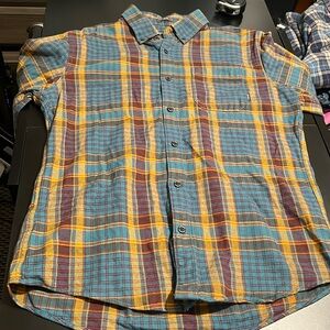 Euc: Eddie Bauer men long sleeve classic fit size medium